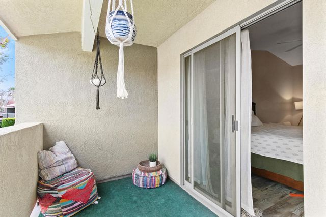 448 Tava Lane, Palm Desert, CA 92211