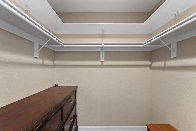 448 Tava Lane, Palm Desert, CA 92211