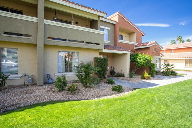 448 Tava Lane, Palm Desert, CA 92211
