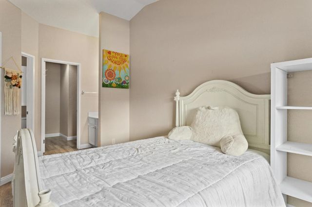 448 Tava Lane, Palm Desert, CA 92211