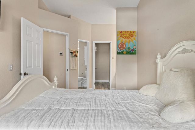 448 Tava Lane, Palm Desert, CA 92211