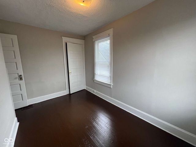 826 N Beville Avenue, Indianapolis, IN 46201