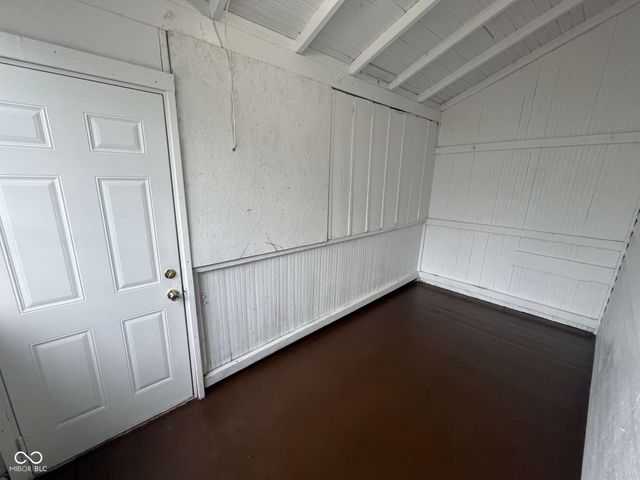 826 N Beville Avenue, Indianapolis, IN 46201