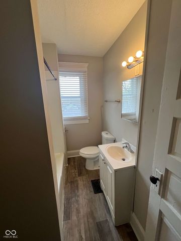 826 N Beville Avenue, Indianapolis, IN 46201