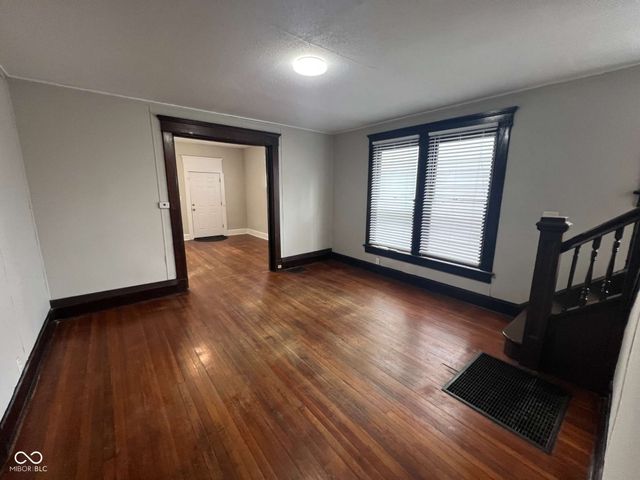 826 N Beville Avenue, Indianapolis, IN 46201