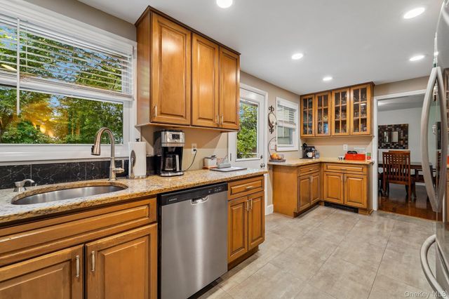 398 Blauvelt Road, Blauvelt, NY 10913
