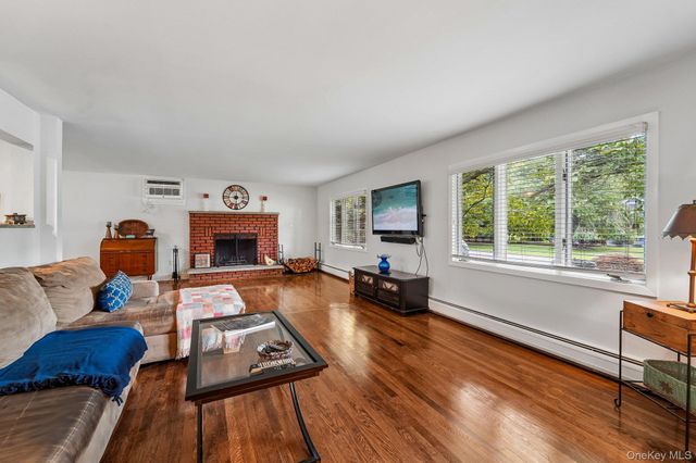 398 Blauvelt Road, Blauvelt, NY 10913