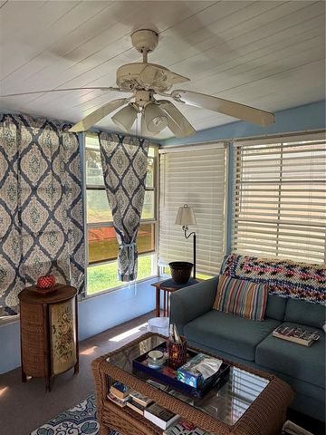 144 VICTORIA DRIVE, Haines City, FL 33844