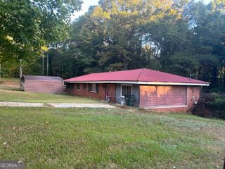 10108 Lakeview Drive SW, Covington, GA 30014