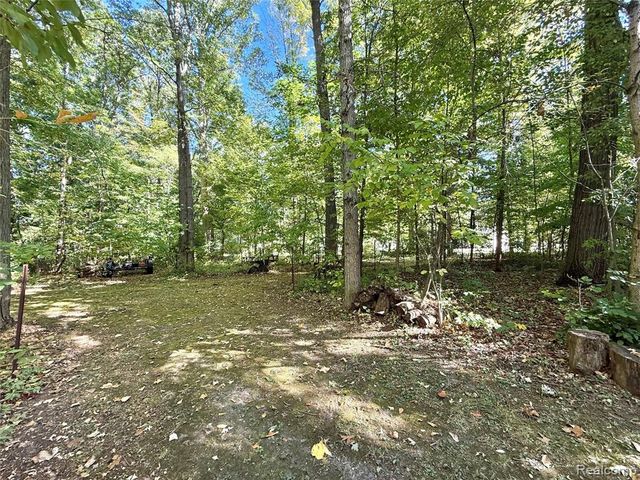 3610 State Road, Fort Gratiot, MI 48059