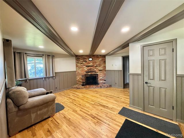 3610 State Road, Fort Gratiot, MI 48059