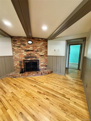 3610 State Road, Fort Gratiot, MI 48059