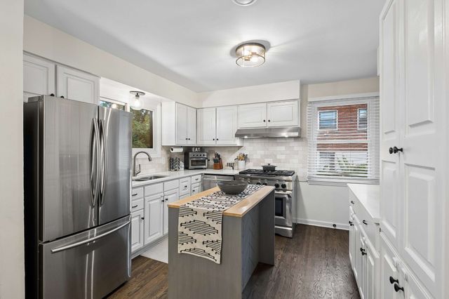 320 Garrett Dr, Nashville, TN 37211