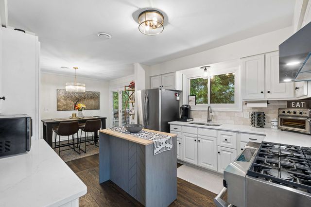 320 Garrett Dr, Nashville, TN 37211