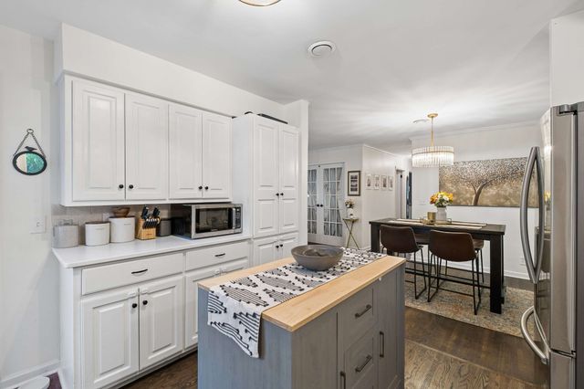 320 Garrett Dr, Nashville, TN 37211