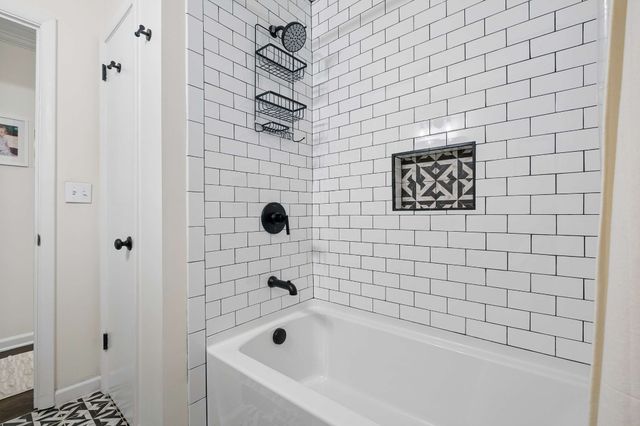 320 Garrett Dr, Nashville, TN 37211