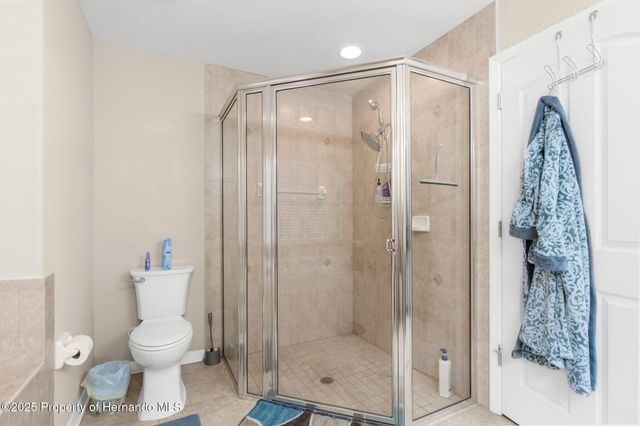 13444 English Parrot Road, Weeki Wachee, FL 34614