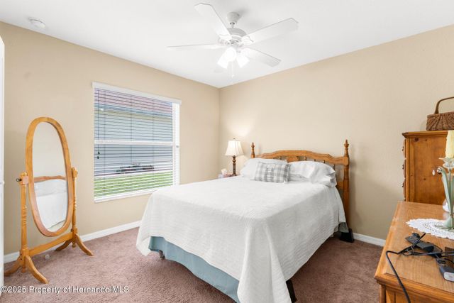 13444 English Parrot Road, Weeki Wachee, FL 34614