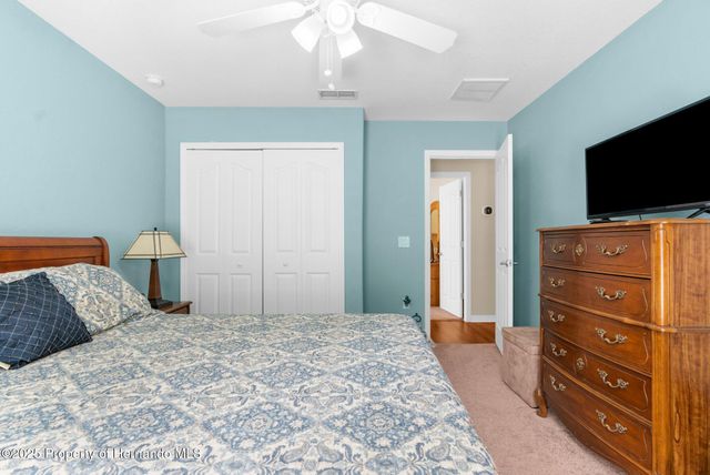 13444 English Parrot Road, Weeki Wachee, FL 34614