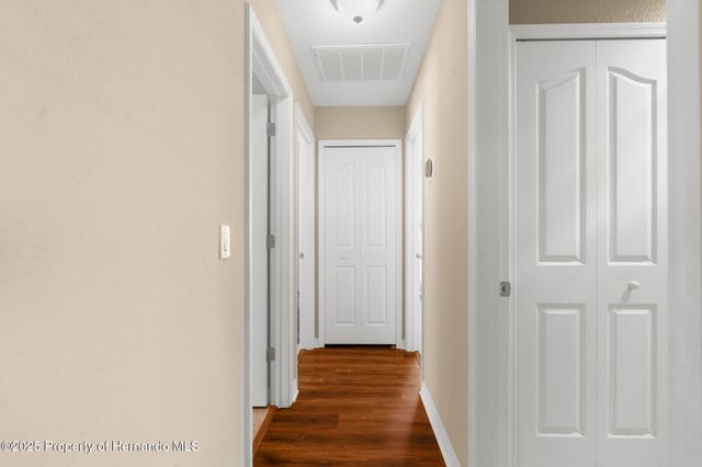 13444 English Parrot Road, Weeki Wachee, FL 34614