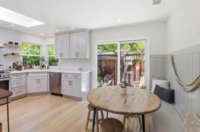 1931 James Avenue, Redwood City, CA 94062