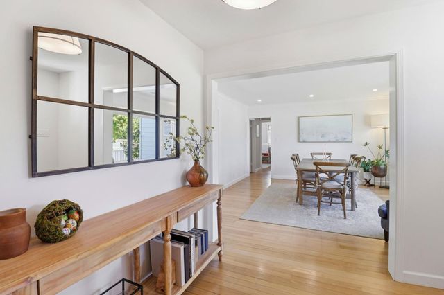 1931 James Avenue, Redwood City, CA 94062