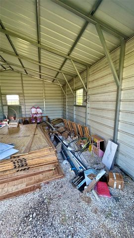 940 Rs County Road 1320, Emory, TX 75440