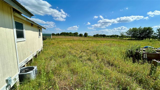 940 Rs County Road 1320, Emory, TX 75440