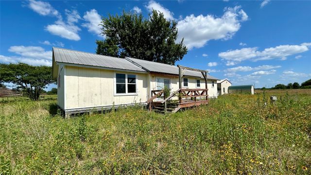 940 Rs County Road 1320, Emory, TX 75440