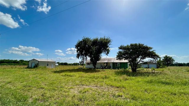 940 Rs County Road 1320, Emory, TX 75440