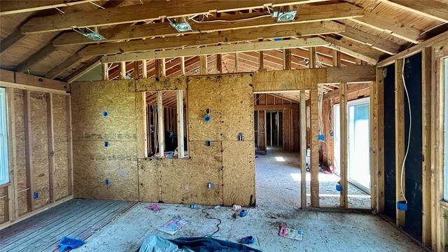 940 Rs County Road 1320, Emory, TX 75440