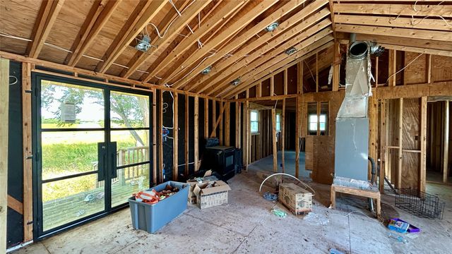 940 Rs County Road 1320, Emory, TX 75440