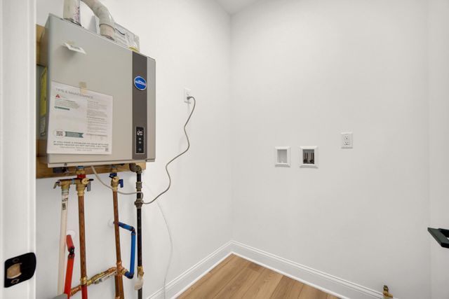 924 Highland Street, Hammond, IN 46320