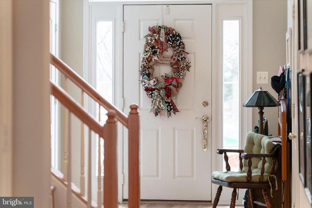 13082 PARK CRESCENT CIR, Herndon, VA 20171