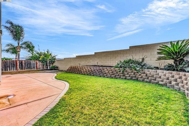 741 Waterville Dr, Brentwood, CA 94513