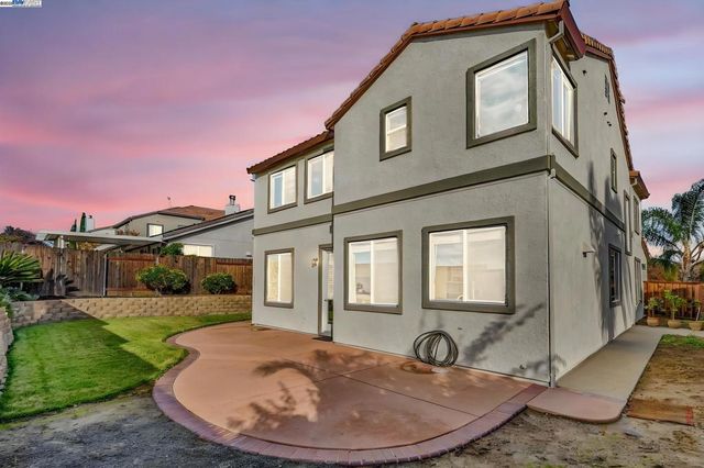 741 Waterville Dr, Brentwood, CA 94513