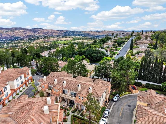 1027 S Stresa, Anaheim Hills, CA 92808