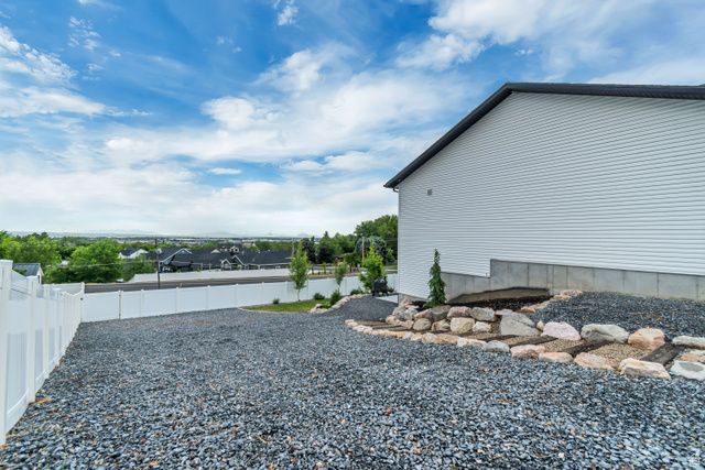 629 W ELBERTA DR, Pleasant View, UT 84414