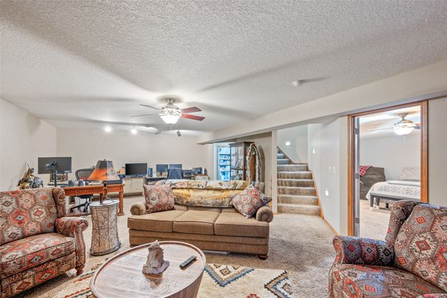 736 SE Ponds Edge Lane, Ankeny, IA 50021