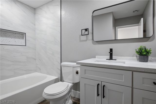 7064 Picaroon Lane, Las Vegas, NV 89145