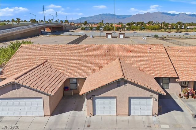 7064 Picaroon Lane, Las Vegas, NV 89145
