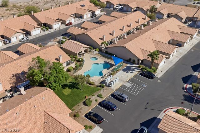 7064 Picaroon Lane, Las Vegas, NV 89145