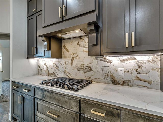 16001 Catalonia Place, Oklahoma City, OK 73170