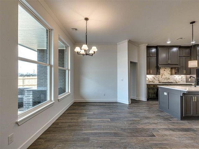 16001 Catalonia Place, Oklahoma City, OK 73170