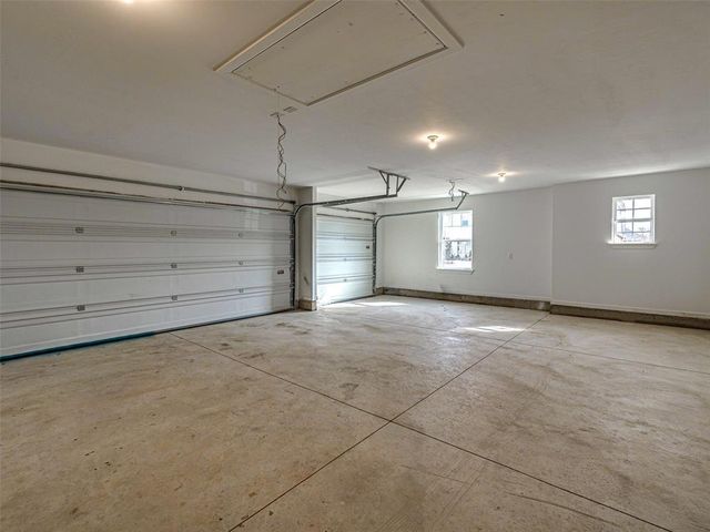 16001 Catalonia Place, Oklahoma City, OK 73170