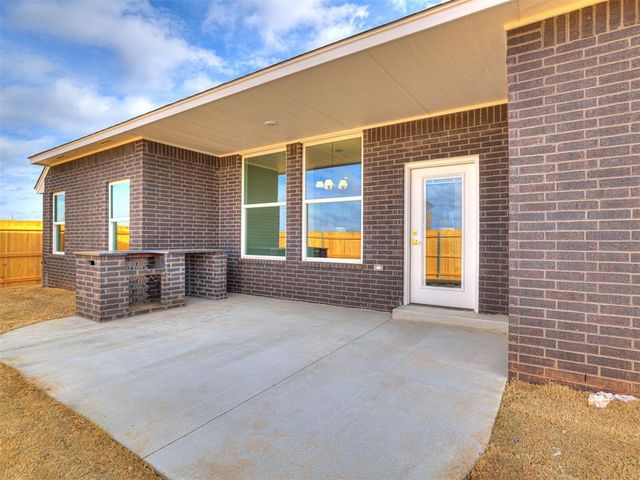 16001 Catalonia Place, Oklahoma City, OK 73170