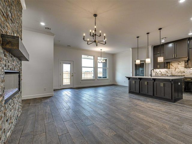 16001 Catalonia Place, Oklahoma City, OK 73170