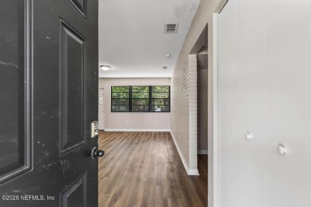 5650 MICHIGAN Avenue, Jacksonville, FL 32211