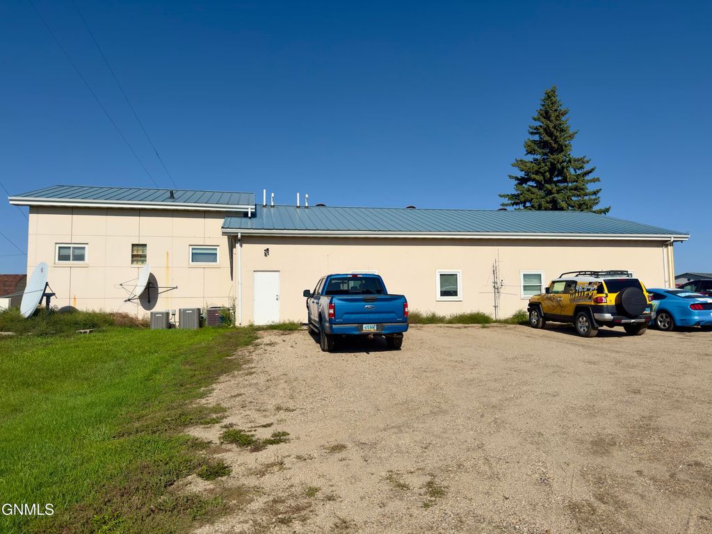 4303 Memorial Highway, Mandan, ND 58554 photo 4