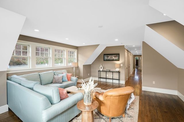 222 High Rd, Newbury, MA 01951